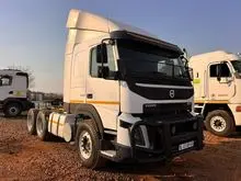 Caminhão Pesado Volvo FMX Premium Para Transporte de Construção Com Desempenho Poderoso e Confiabilidade em Longas Distâncias