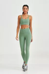 Colección Siempre Contigo: Top y Chaqueta