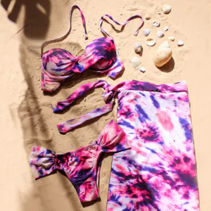 Bíquini torcidinho com calcinha de pala e Saída de praia longa 