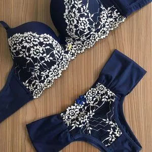 Conjunto Tulipa