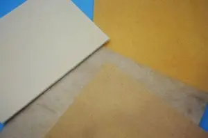 Painéis isolantes retardadores de chama para aplicações de...