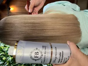 Famous Blond SP HAIR COSMETICS 