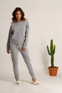 Pijama em moletom com blusa de manga comprida e calça   ref: 300...