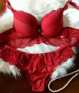 Conjunto de cuecas femininas românticas