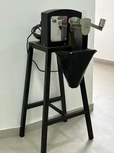 KC-61 Laboratory Thresher