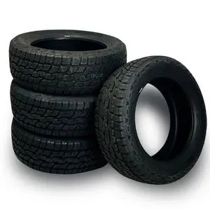 Neumáticos de alto rendimiento para automóviles. Neumáticos de...