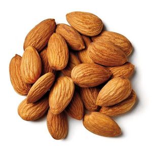Amêndoas da melhor qualidade, ricas em nutrientes, frutas secas...