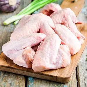 Asas de frango congeladas frescas e suculentas para churrasco,...