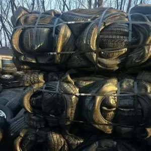 Chatarra de Neumáticos Usados