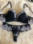 CONJUNTO DE LINGERIE RENDADO