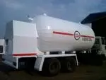 CO2 líquido do tanque